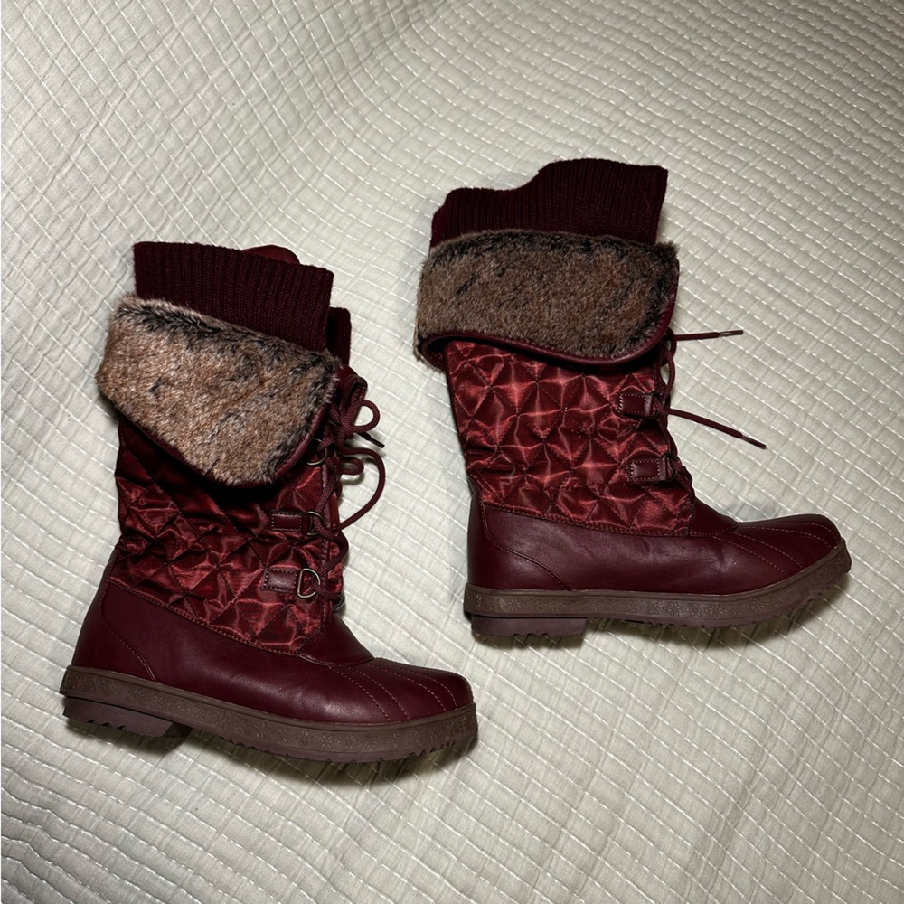 JustFab Maroon Quilted Winter Boots